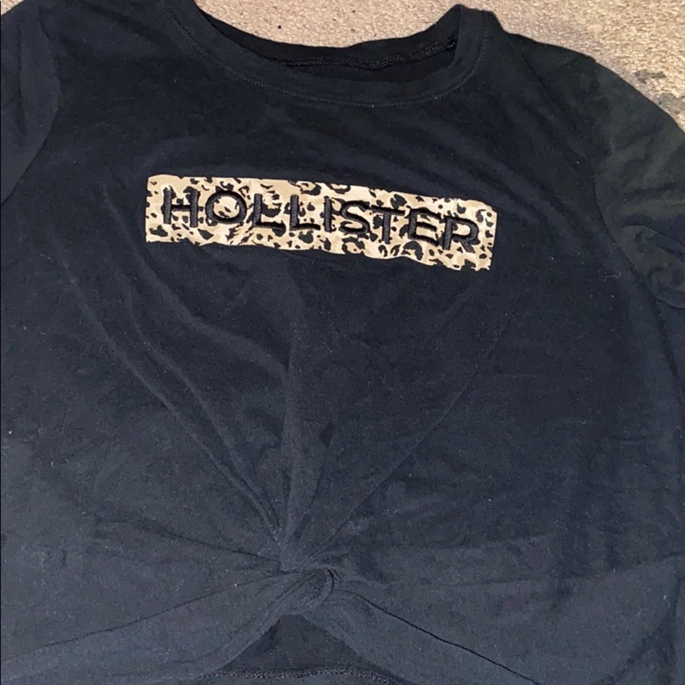 Hollister crop baby t-shirt